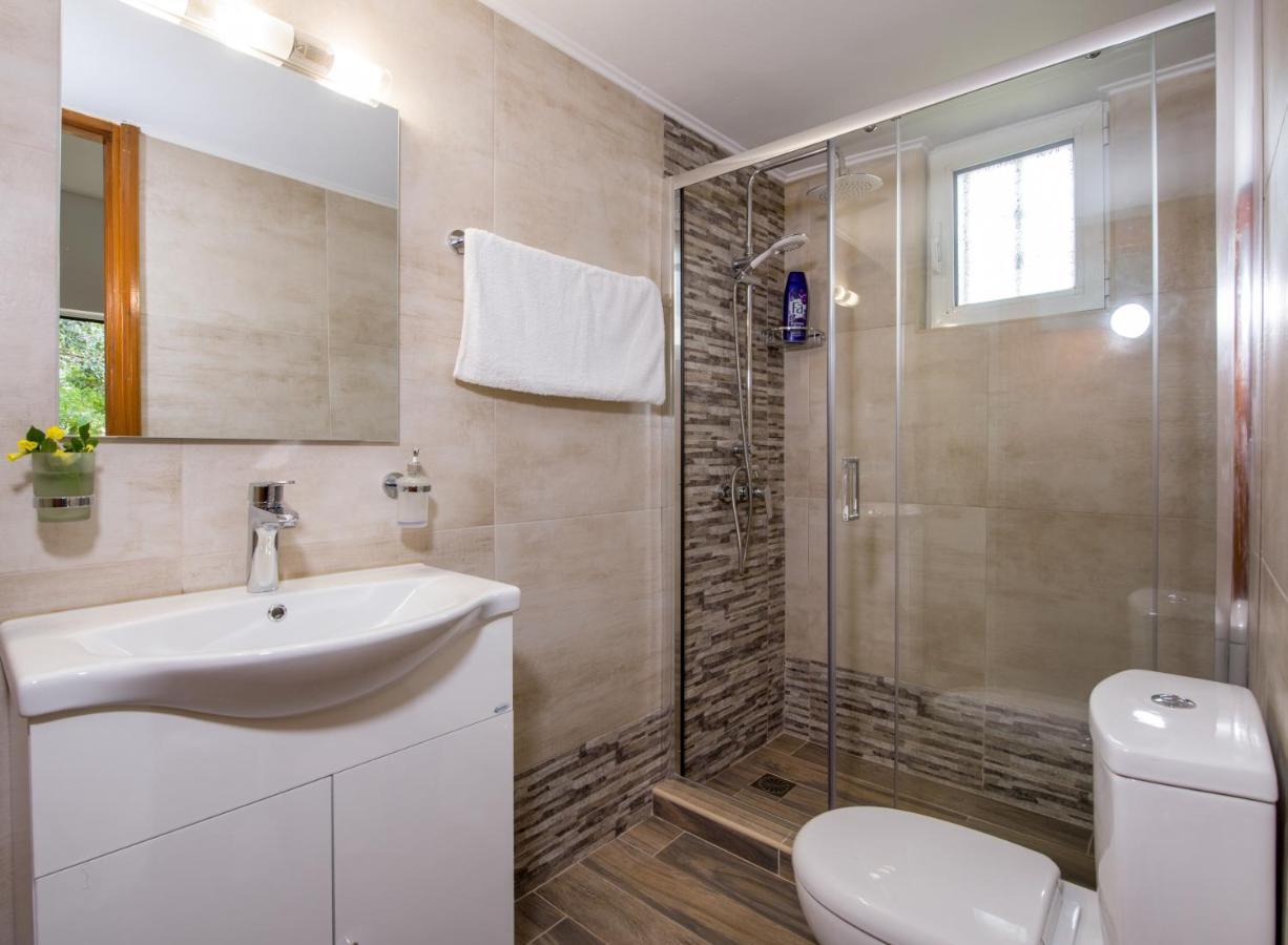 Plaka House Villa Luaran gambar